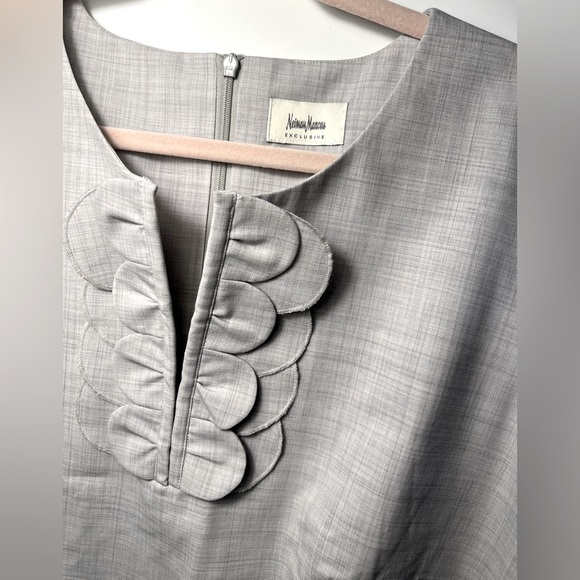 💗 HOST PICK 💗 NWOT Neiman Marcus grey lightweight wool dress sz 2X or US 20 - Picture 2 of 9